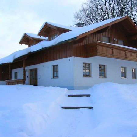 Ferienwohnung Cornelia Frisch Sankt Oswald-Riedlhuette Exterior foto